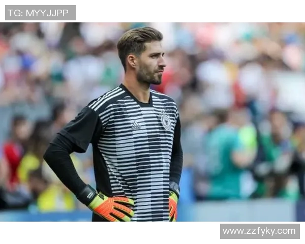 德国足球门神特拉普个人简介及其辉煌职业生涯回顾