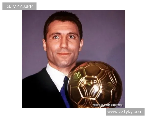 足球历史百大球星前十名全揭秘 影响力与成就盘点