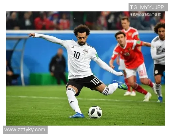 伊朗足球队当家球星现状解析:领袖人物在球队中的关键作用与未来展望 伊朗足球队当家球星现状解析:领袖人物在球队中的关键作用与未来展望