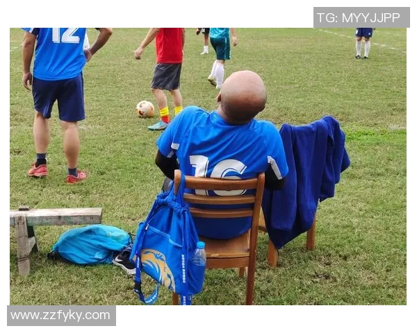 通过观察嘴型猜测足球明星的趣味挑战游戏 通过观察嘴型猜测足球明星的趣味挑战游戏